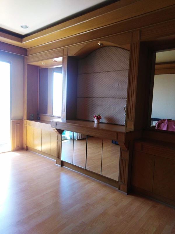 ให้เช่าคอนโด เมืองไทยภัทร คอมเพล็กซ์ พื้นที่ 72 ตร.ม. 1 ห้องนอน เช่า 18,000 บ/ด