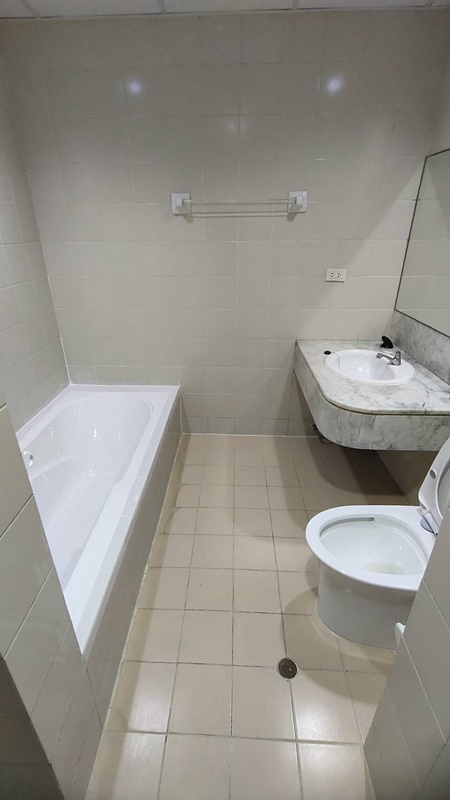 คอนโดให้เช่า/ขาย บางนา คอมเพล็กซ์ พื้นที่ 83 ตร.ม. 3 ห้องนอน เช่า 24,000 บ/ด ขาย 5.3 ล้าน