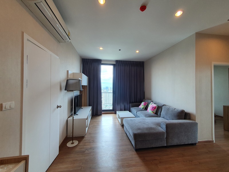 ให้เช่าคอนโด เดอะ ทรี ริโอ้ บางอ้อ พื้นที่ 60 ตร.ม. 2 ห้องนอน