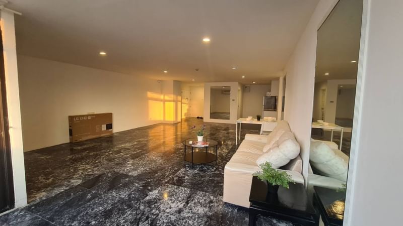 ให้เช่าคอนโดเดอะ วอเตอร์ฟอร์ด พาร์ค สุขุมวิท 53 146 ตร.ม. 3 ห้องนอน ให้เช่า 53,000 บ/ด