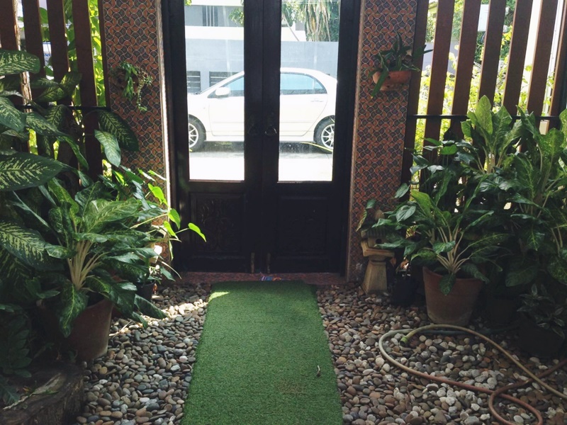 ขายบ้านเดี่ยว 2 ชั้น ย่านพระราม 9 พื้นที่ 67 ตรว. 5 ห้องนอน ขาย 12.5 ล้านบาท