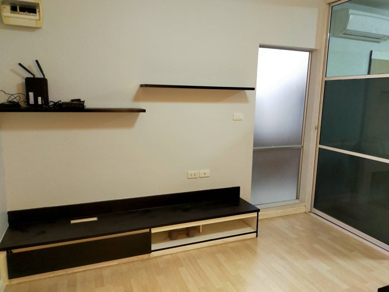 ให้เช่า/ขาย ดีคอนโด รามอินทรา 47 พื้นที่ 30 ตร.ม. 1 ห้องนอน เช่า 7,000 บ/ด ขาย 1.5 ล้านบาท