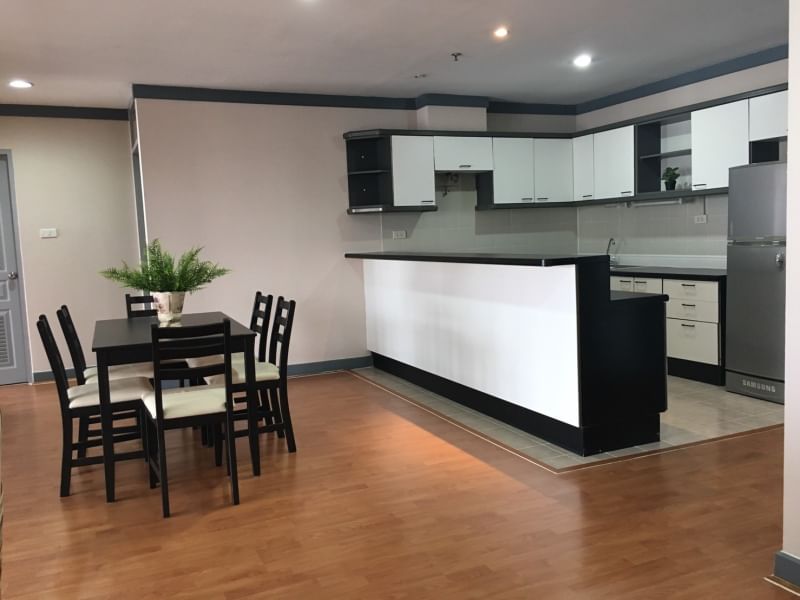 ให้เช่าคอนโด เดอะ วอเตอร์ฟอร์ด ไดมอนด์ สุขุมวิท 30/1 121 ตรม. 3 ห้องนอน 45,000 บ/ด