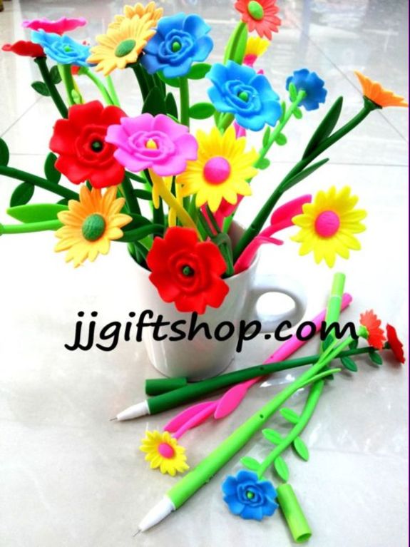 ปากกาดอกไม้ ปากกาหมึกเจลสีน้ำเงิน หัว 0.38 (ซื้อ 12 ด้ามๆละ 15 บาท)