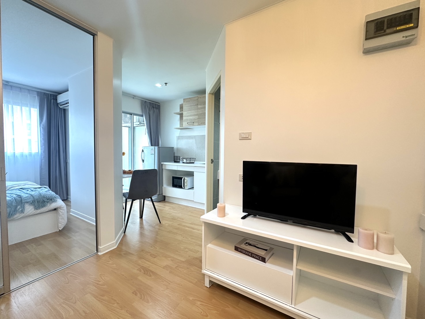 ขาย ลุมพินี ทาวน์ รามอินทรา นวมินทร์ 1 ห้องนอน 25 ตรม ทืศใต้ 1.39 ล้าน