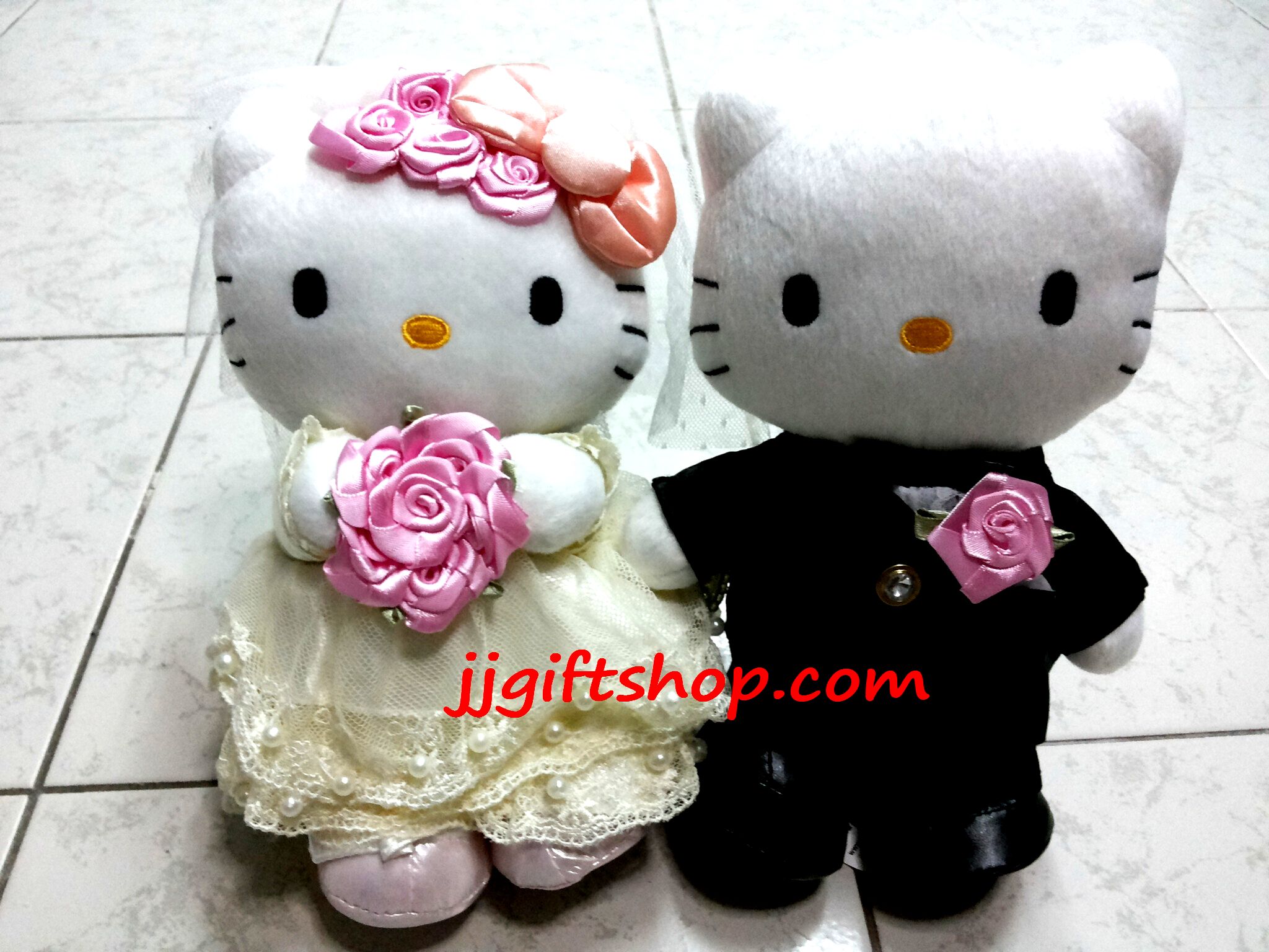 ตุ๊กตาคิตตี้แต่งงาน Kitty Wedding ขนาด 9 นิ้ว
