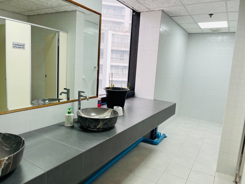 ขายพื้นที่สำนักงาน พี.เอส.ทาวเวอร์ พื้นที่ 610 ตรม. 12 ห้องทำงาน ขาย 55 ล้านบาท