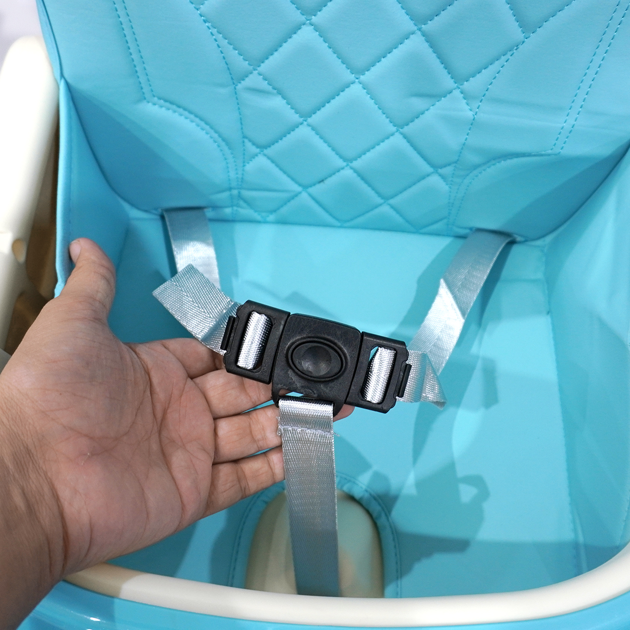 Minana เก้าอี้ทานข้าว สำหรับเด็ก รุ่น 5 in 1 มีล้อ มีด้ามเข็น