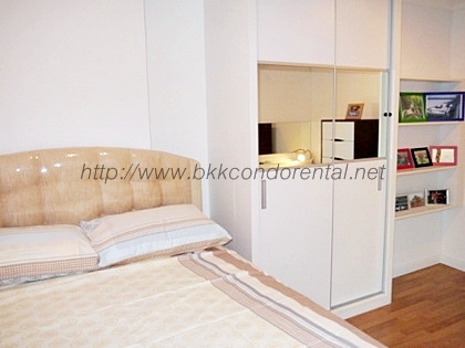 ให้เช่าคอนโด ลุมพินี เพลส พระราม 9 ตึก C ชั้น 10 พื้นที่ 71 ตรม.