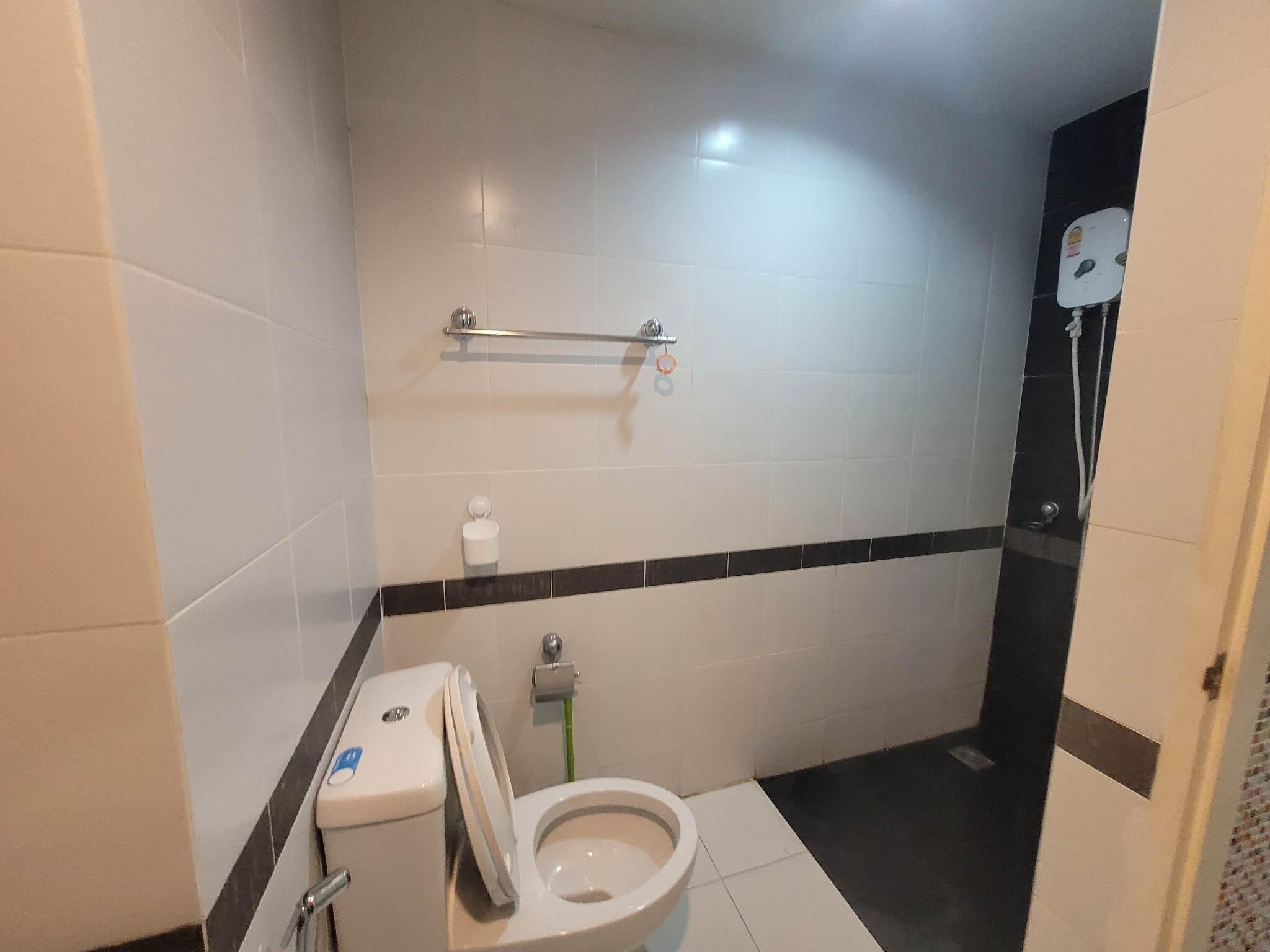 ให้เช่าคอนโด เอ สเปซ อโศก - รัชดา พื้นที่ 36 ตรม. 1 ห้องนอน เช่า 13,000 บาท/เดือน