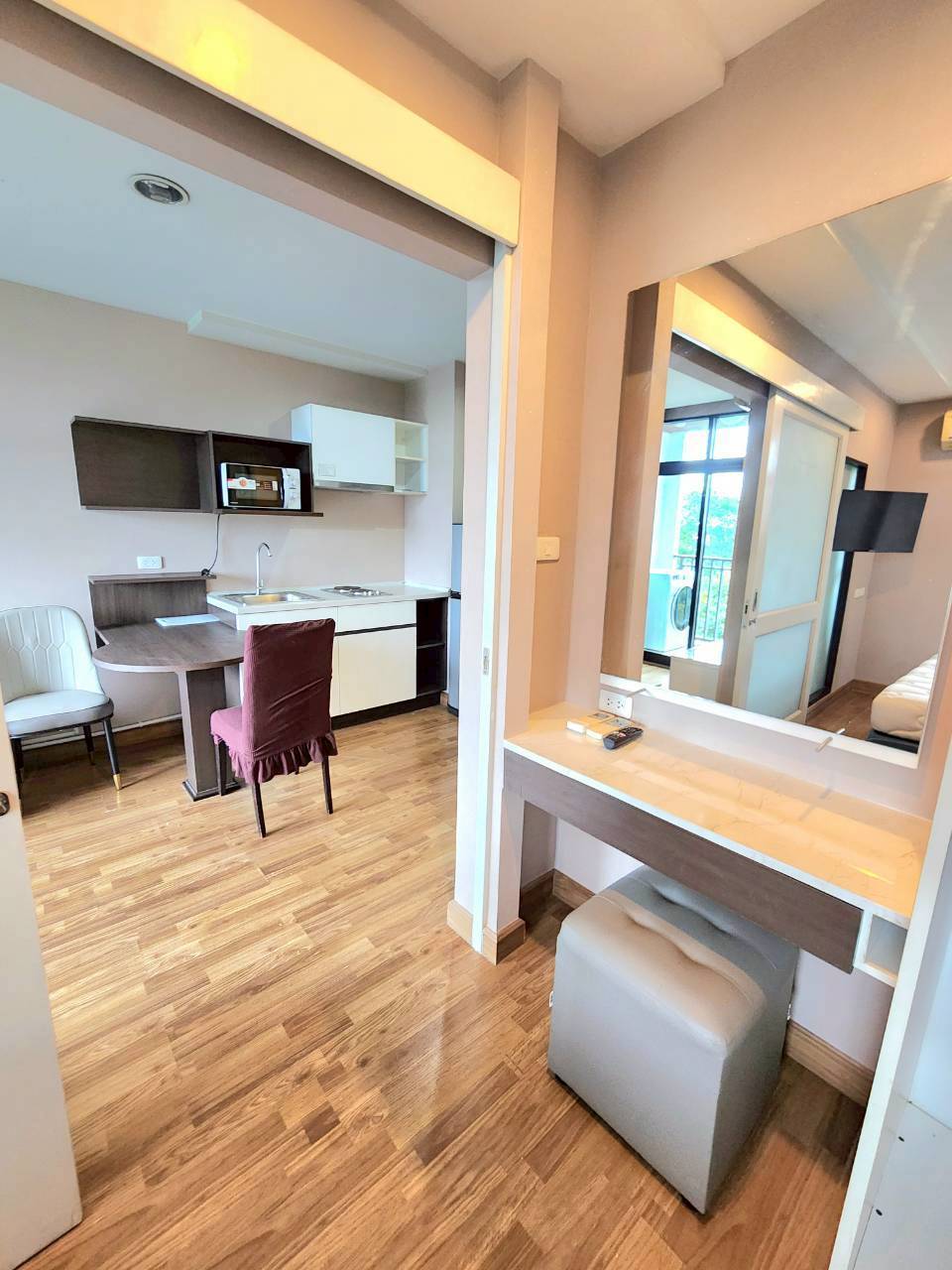 ให้เช่าคอนโด บ้านนวธารา พื้นที่ 33 ตร.ม. 1 ห้องนอน ให้เช่า 11,000 บ/ด