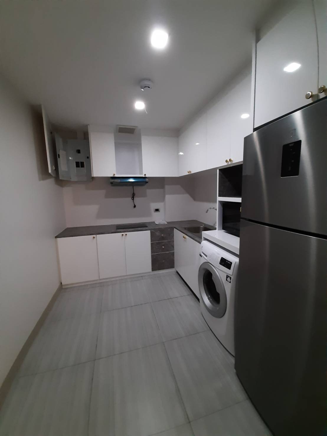 ขายคอนโด ริเวอร์ เฮเว่น พื้นที่ 112 ตร.ม. 2 ห้องนอน ขาย 11 ล้านบาท