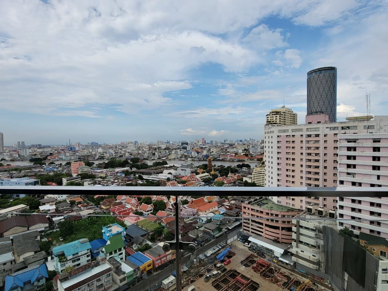 KD-F10.6 ให้เช่า ศุภาลัย พรีเมียร เจริญนคร พื้นที่ 48 ตร.ม.1 ห้องนอน ทิศใต้ ราคา 25,000 บาท/เดือน