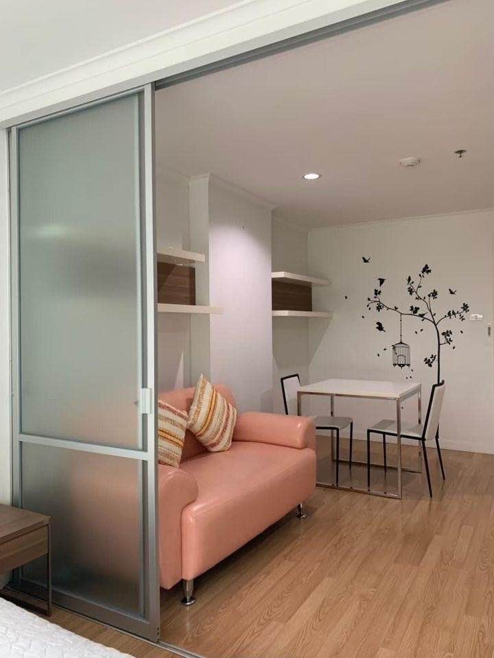 ให้เช่าคอนโด ลุมพินี เพลส พระราม 8 พื้นที่ 35 ตรม. 1 ห้องนอน ราคาเช่า 10,000 /เดือน