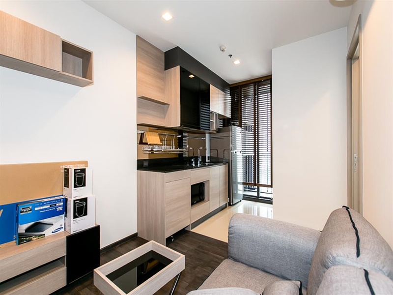 ให้เช่าคอนโด เดอะ ไลน์ อโศก-รัชดา พื้นที่ 27.5 ตร.ม. 1 ห้องนอน เช่า 16,000 บ/ด