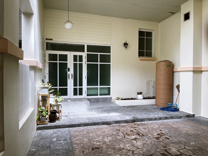 ให้เช่าทาวน์โฮม ย่านวิภาวดี พื้นที่ 24 ตรว. 4 ห้องนอน เช่า 38,000 บ/ด