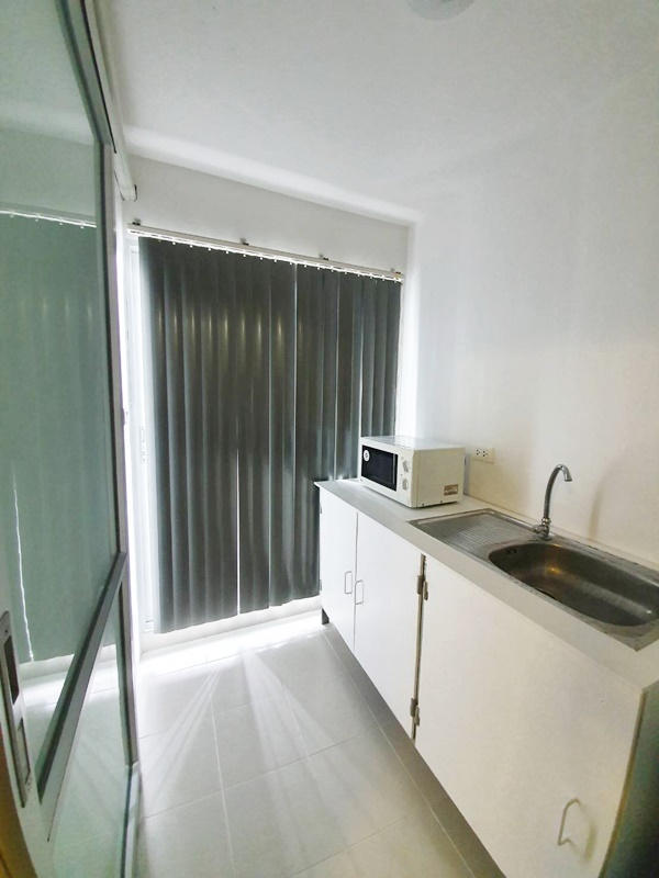 ให้เช่า ดี คอนโด รามอินทรา พื้นที่ 32 ตร.ม. 1 ห้องนอน เช่า 7,000 บ/ด