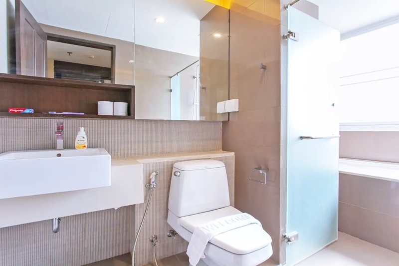 ให้เช่าคอนโด ดับเบิ้ล ทรี เรสซิเด้นซ์ พื้นที่ 165 ตร.ม. 2 ห้องนอน เช่า 40,000 บ/ด