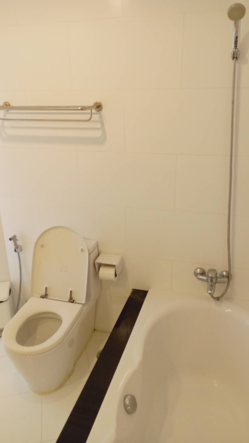 เช่า หรือ ขายห้องชุดหรู คอนโด ศุภาลัย คาซ่า ริวา Supalai Casa Riva ถนนเจริญกรุง พระราม 3