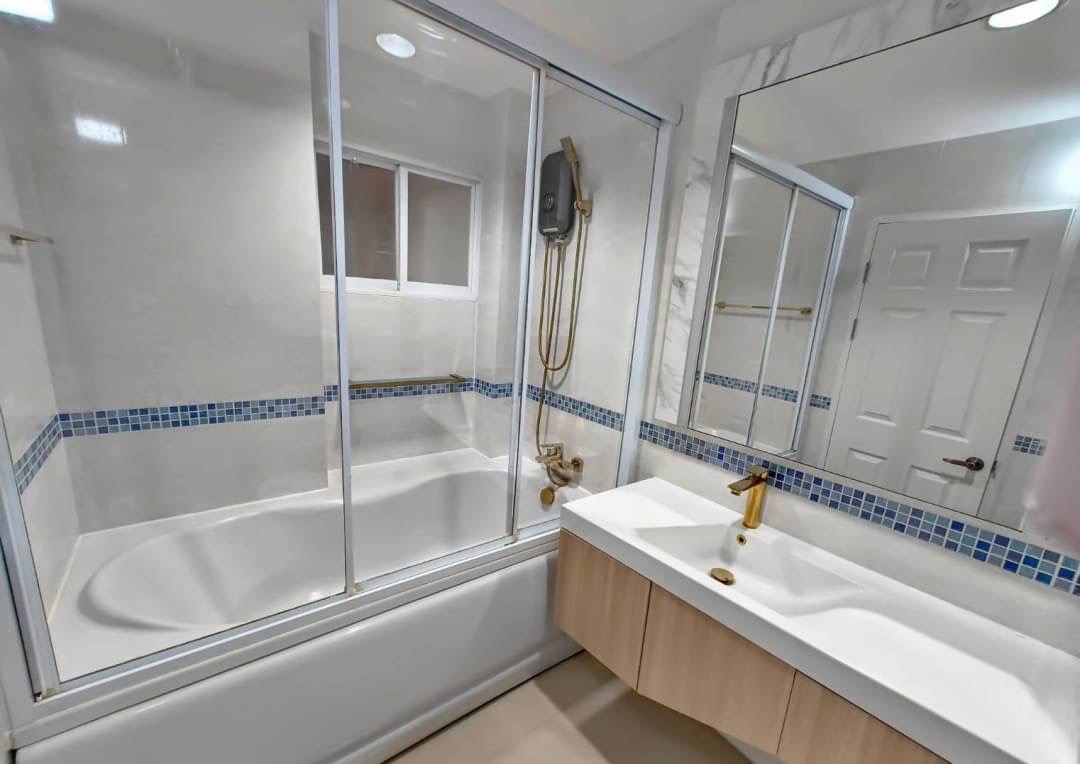 #KD-J12.3 Life Phahon-Ari sapankhwai 82.1 sqm 2 Bed 2 Bath 35,000 b