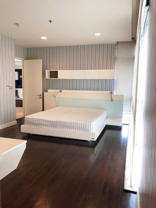 ให้เช่าคอนโด ณุศาศิริ แกรนด์ พื้นที่ 167 ตร.ม. 3 ห้องนอน เช่า 80,000 บ/ด