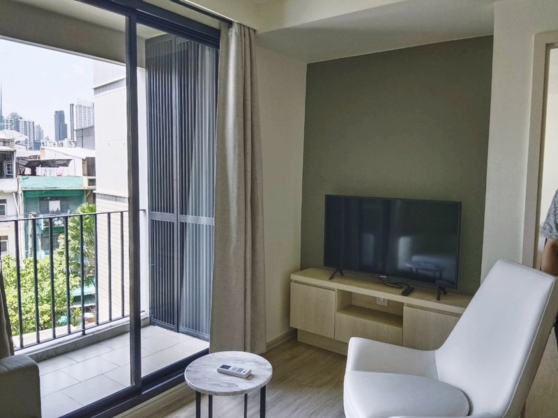 ให้เช่าคอนโด มาเอสโตร 03 รัชดา-พระราม 9 พื้นที่ 57 ตร.ม. 2 ห้องนอน เช่า 35,000 บ/ด