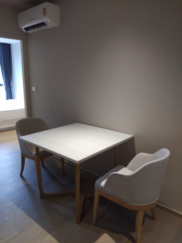 ให้เช่าคอนโด รูเนะสุ ทองหล่อ 5 พื้นที่ 36 ตร.ม. 1 ห้องนอน เช่า 18,000 บ/ด