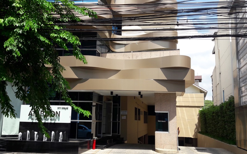 ให้เช่า อาคารสำนักงานและโชว์รูม ย่านจรัญสนิทวงศ์ เช่า 280 – 450 บ/ ตร.ม.