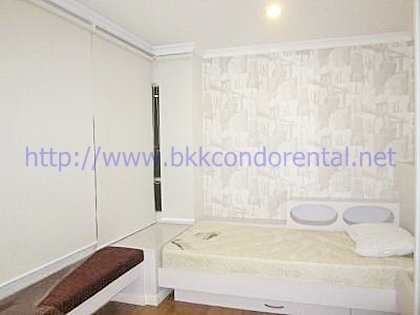 ให้เช่า ลุมพินี เพลส พระราม 9 ตึก D ชั้น 10 พื้นที่ 70 ตรม. 2 ห้องนอน