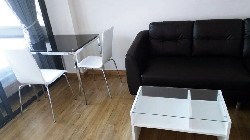 ให้เช่าคอนโด เดอะ ทรี ริโอ้ บางอ้อ พื้นที่ 30 ตร.ม. 1 ห้องนอน เช่า 9,000 บ/ด