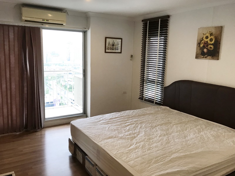 ให้เช่าคอนโด ลุมพินี เพลส พระราม 9 พื้นที่ 75 ตร.ม. 2 ห้องนอน เช่า 28,000 บ/ด