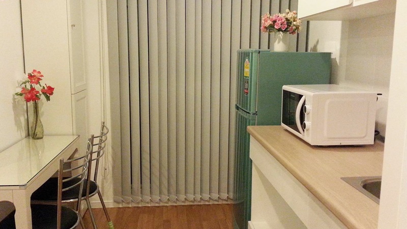 ให้เช่าคอนโด ลุมพินี เพลส บรมราชชนนี-ปิ่นเกล้า พื้นที่ 28 ตร.ม. 1 ห้องนอน เช่า 8,500 บ/ด