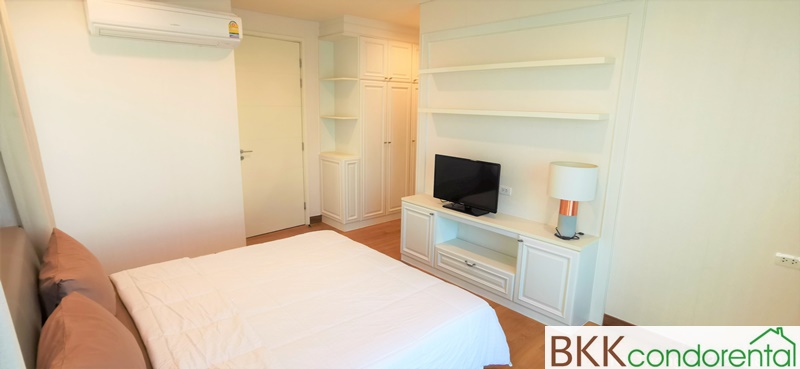 ให้เช่าคอนโด ไอวี่ ทองหล่อ พื้นที่ 186 ตร.ม. 4 ห้องนอน ให้เช่า 130,000 บ/ด