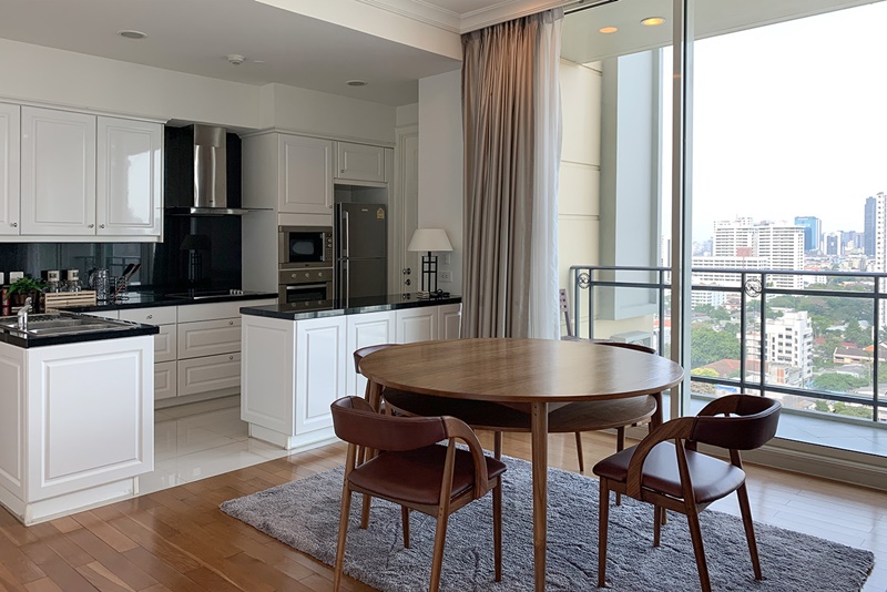 ให้เช่าคอนโด รอย์ช ไพรเวท เรสซิเดนซ์ส พื้นที่ 111.33 ตรม. 2 ห้องนอน เช่า 79,000 บ/ด