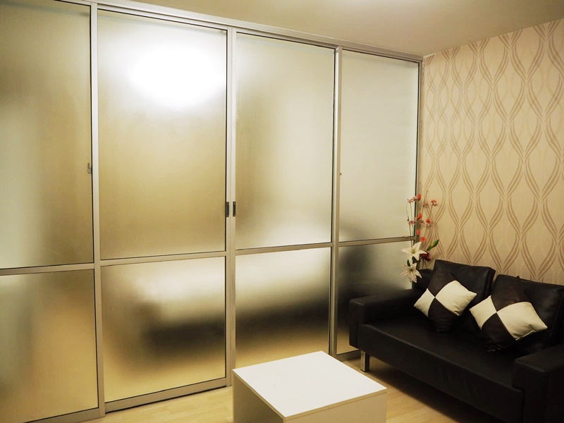 ให้เช่า ดีคอนโด รามอินทรา 47 พื้นที่ 30 ตร.ม. 1 ห้องนอน เช่า 7,500 บ/ด