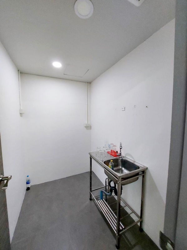 ให้เช่าคอนโด สเตท ทาวเวอร์ คอนโดมิเนียม พื้นที่ 68.23 ตรม. (ห้องเปล่า) เช่า 17,000 บ/ด