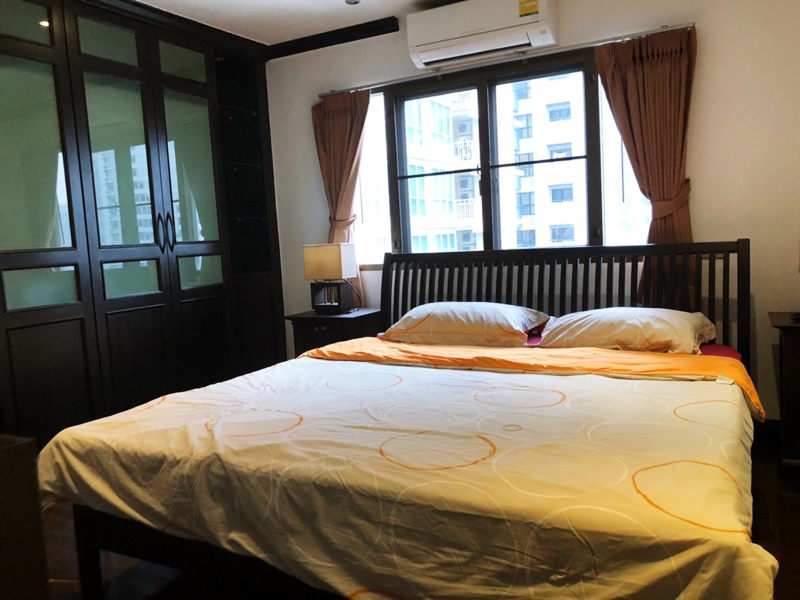 ให้เช่าคอนโด ท็อป วิว ทาวเวอร์ พื้นที่ 76 ตร.ม. 2 ห้องนอน เช่า 35,000 บ/ด