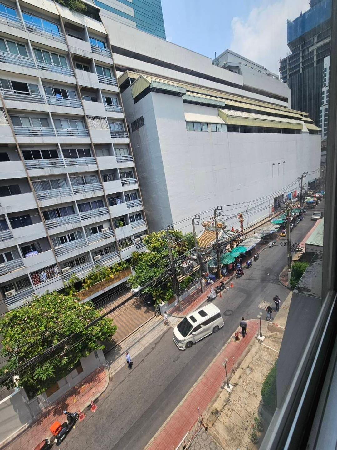 ให้เช่าคอนโด สีลม พาร์ค วิว พื้นที่ 32 ตร.ม. 1 ห้องนอน เช่า 18,000 บ/ด