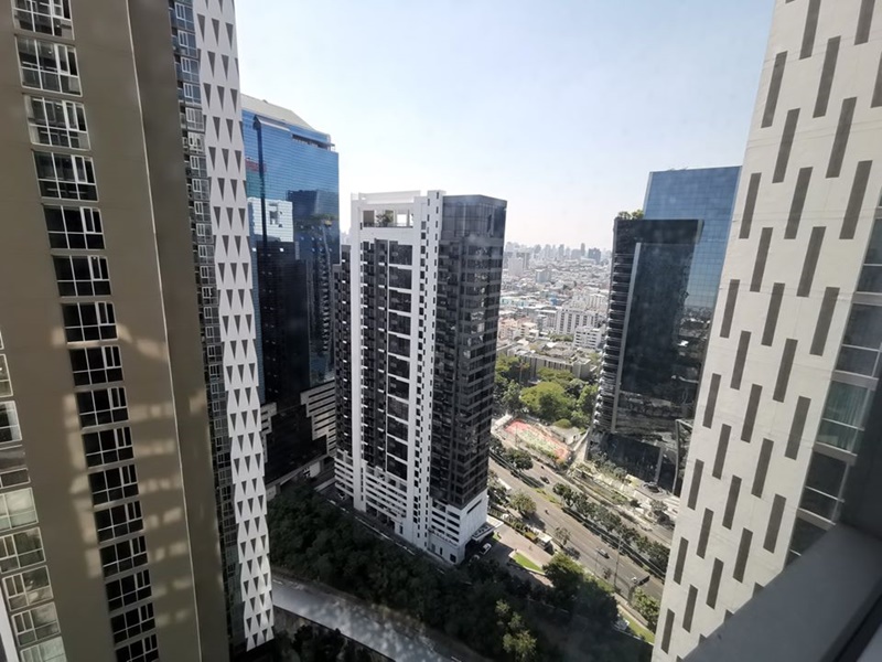 ขายคอนโด โนเบิล รีวอลฟ์ รัชดา พื้นที่ 25.90 ตร.ม. 1 ห้องนอน ขาย 3.79 ล้านบาท