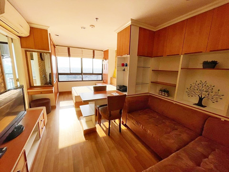 ขายคอนโด ลุมพินี เพลส รัชดา-ท่าพระ พื้นที่ 32 ตร.ม. สตูดิโอ ขาย 1.9 ล้านบาท