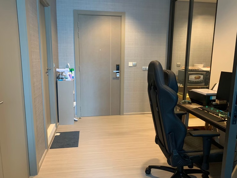 ขายคอนโด ไลฟ์ อโศก - พระราม 9 พื้นที่ 35.5 ตรม. 1 ห้องนอน ขาย 4.6 ล้านบาท