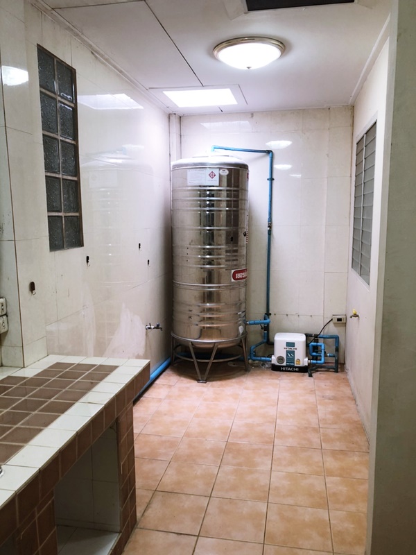 ให้เช่าทาวน์เฮาส์ 2 ชั้น ย่านบางใหญ่ พื้นที่ 19.5 ตรว. 3 ห้องนอน เช่า 7,000 บ/ด