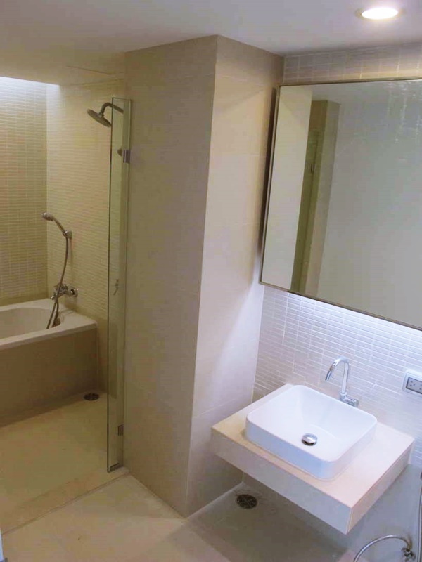 ให้เช่าคอนโด โฟคัส ออน ศาลาแดง พื้นที่ 65 ตร.ม. 1 ห้องนอน ให้เช่า 34,000 บ/ด