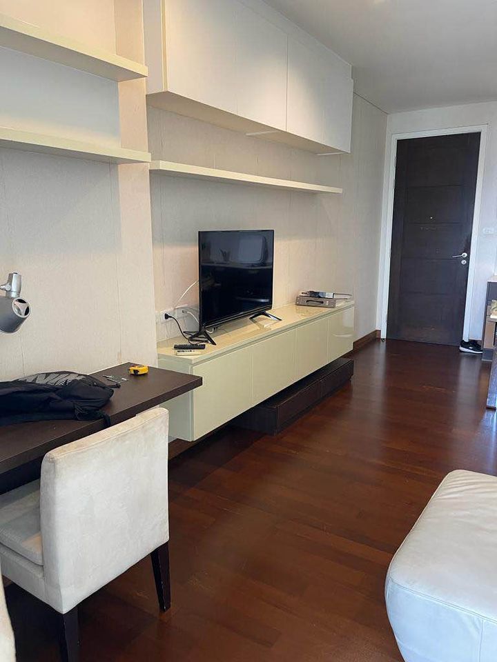 ให้เช่าคอนโด ไอวี่ ทองหล่อ พื้นที่ 45 ตร.ม. 1 ห้องนอน ให้เช่า 42,000 บ/ด