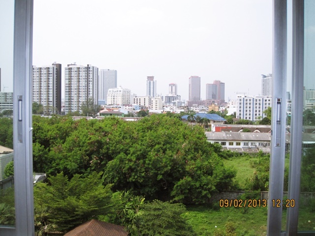 ให้เช่า คอนโด ลุมพินี วิลล์ ศูนย์วัฒนธรรม พื้นที่ 30 ตร.ม. 1 ห้องนอน เช่า 8,500 บ/ด