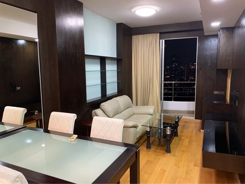 ขายคอนโด ศุภาลัย ริเวอร์ เพลส พื้นที่ 56 ตร.ม. 1 ห้องนอน ขาย 4.8 ล้านบาท