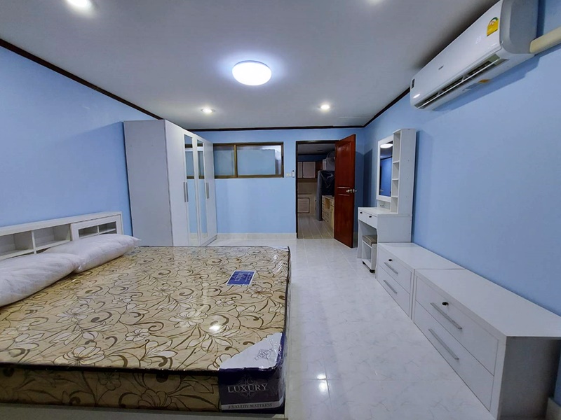 ให้เช่าคอนโด ไดมอนด์ ทาวเวอร์ พื้นที่ 53 ตร.ม. 1 ห้องนอน เช่า 16,000 บ/ด