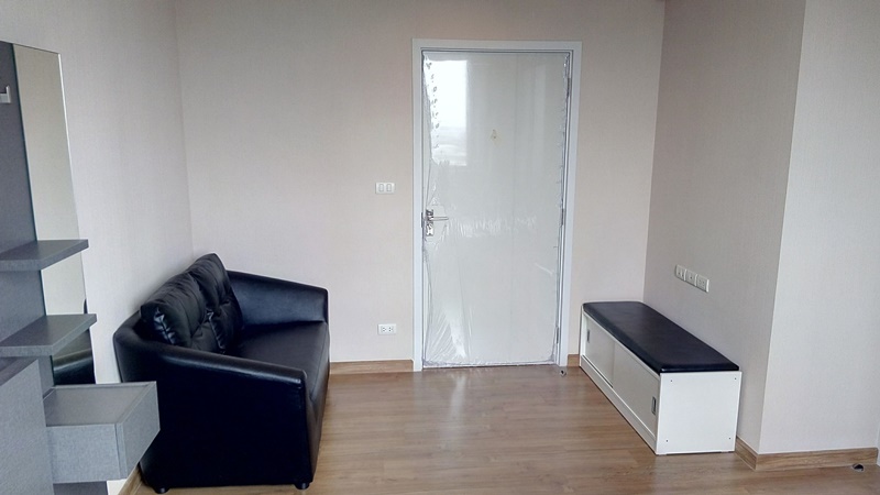 เช่าคอนโด เดอะ ทรี อินเตอร์เชนจ์ พื้นที่ 22 ตร.ม. สตูดิโอ เช่า 8,500 บาท/เดือน