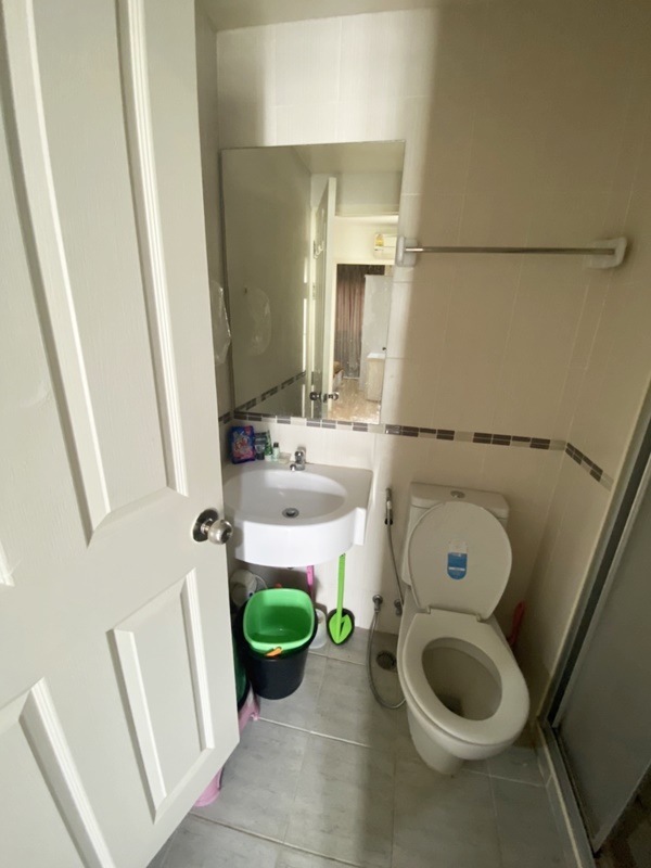 ให้เช่าคอนโด ลุมพินี วิลล์ รามอินทรา-หลักสี่ พื้นที่ 30 ตร.ม. 1 ห้องนอน เช่า 8,500 บ/ด ขาย .1.75 ล้าน