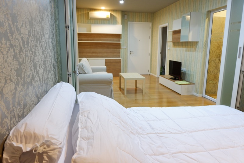 ให้เช่าคอนโด บลอคส์ 77 พื้นที่ 40 ตร.ม. 1 ห้องนอน ให้เช่า 18,000 บ/ด